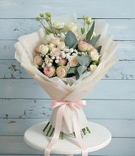 Букет цветов из:  Розы и Лизиантусы #REPLACE_PRED# Товарково