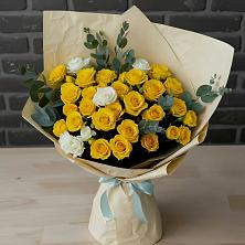 Букет цветов из:  Розы в Товарково