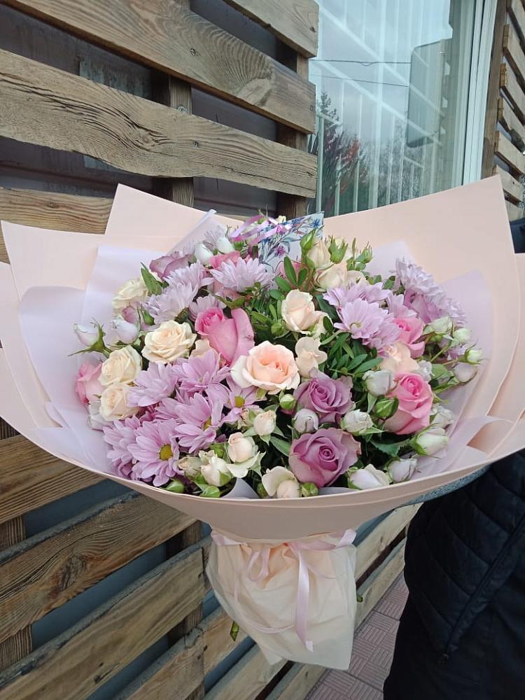 Букет цветов из: Розы и Хризантемы в Товарково