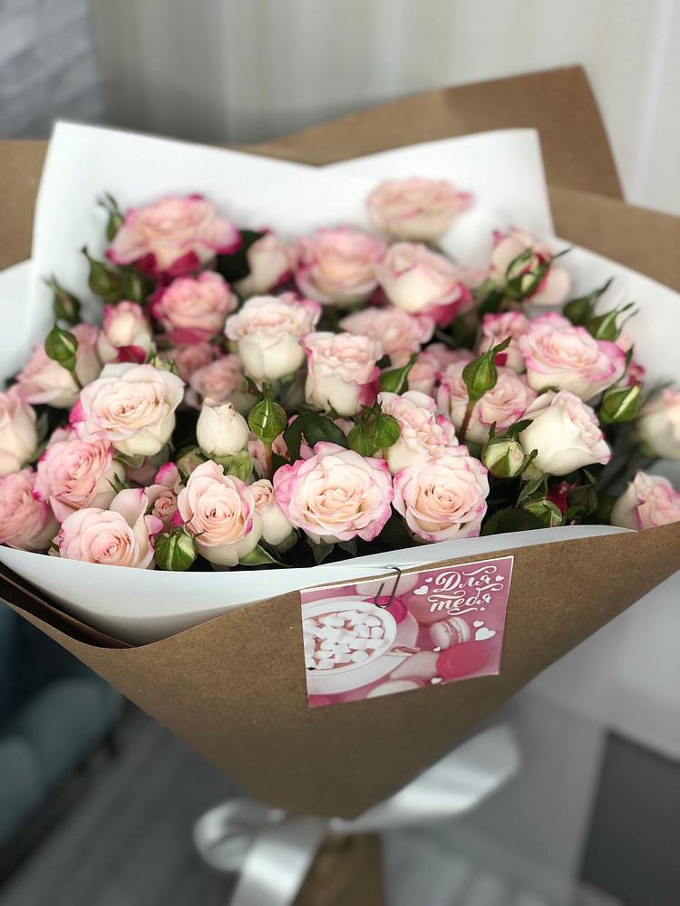 Букет цветов из: Розы в Товарково