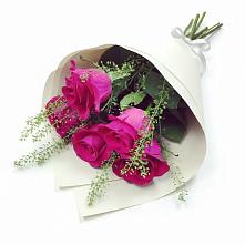 Букет цветов из:  Розы в Товарково