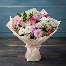 Букет цветов из:  Хризантемы, Альстромерии и Розы в Товарково
