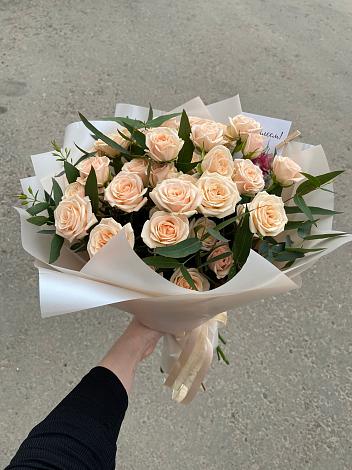 Букет Кремовые розы Латте в Товарково