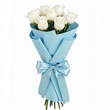 Букет 7 белых роз Проуд в Товарково