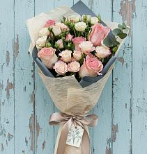 Букет цветов из:  Розы в Товарково