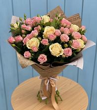Букет цветов из:  Розы в Товарково