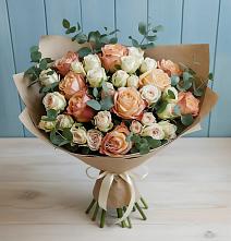 Букет цветов из:  Альстромерии и Розы #REPLACE_PRED# Товарково