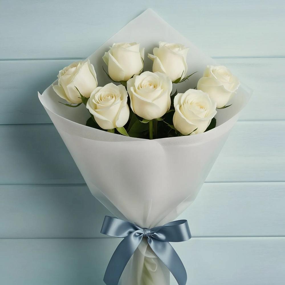 Букет 7 Белых роз Эдлесс Лав в Товарково