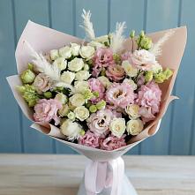 Букет цветов из:  Альстромерии и Розы в Товарково